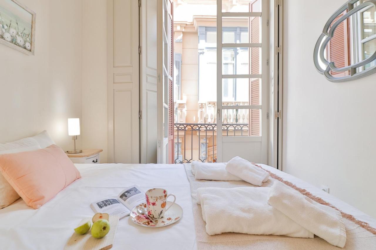 Flat 2 Bedrooms In The City Center Malaga Exterior photo